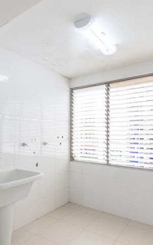 Apartamento à venda com 102m², 2 quartos e 2 vagasÁrea de serviço