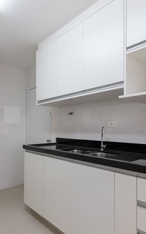 Apartamento à venda com 102m², 2 quartos e 2 vagasCozinha