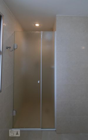 Apartamento à venda com 102m², 2 quartos e 2 vagasBanheiro