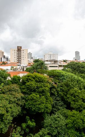 Apartamento à venda com 95m², 4 quartos e 2 vagas Apartamento à venda com 95m², 4 quartos e 2 vagasVista da Varanda da Suíte