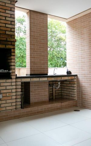 Apartamento à venda com 95m², 4 quartos e 2 vagas Apartamento à venda com 95m², 4 quartos e 2 vagasÁrea Comum - Churrasqueira