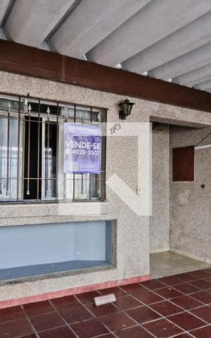 Casa à venda com 150m², 3 quartos e 1 vaga Casa à venda com 150m², 3 quartos e 1 vagaGaragem