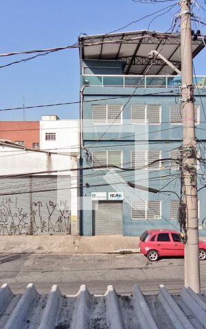 Casa à venda com 150m², 3 quartos e 1 vaga Casa à venda com 150m², 3 quartos e 1 vagaQuarto 1