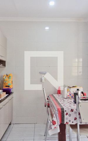 Casa à venda com 150m², 3 quartos e 1 vaga Casa à venda com 150m², 3 quartos e 1 vagaCozinha