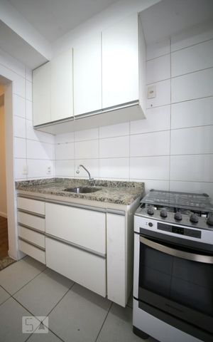 Apartamento à venda com 75m², 2 quartos e 2 vagasCozinha
