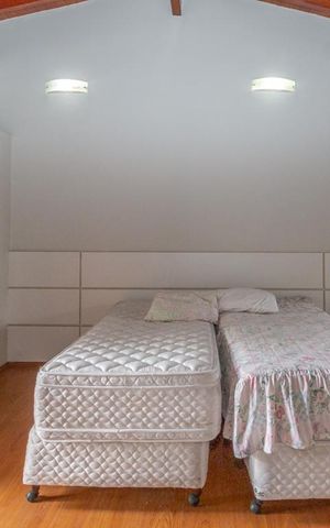 Casa à venda com 769m², 3 quartos e 5 vagas Casa à venda com 769m², 3 quartos e 5 vagasSuite 2