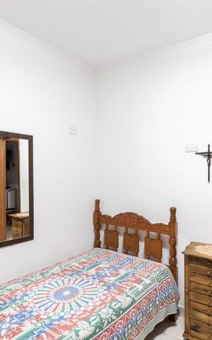 Casa à venda com 280m², 3 quartos e 2 vagas Casa à venda com 280m², 3 quartos e 2 vagasQuarto 2