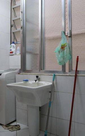 Apartamento à venda com 108m², 3 quartos e 1 vagaÁrea de Serviço