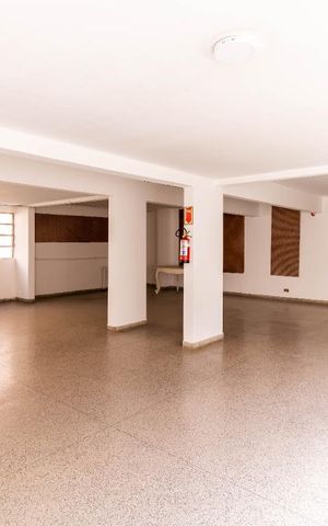 Apartamento à venda com 80m², 2 quartos e 1 vaga Apartamento à venda com 80m², 2 quartos e 1 vagaÁrea Comum - Salão de Festas