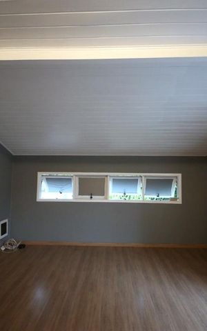 Casa de condomínio para alugar com 250m², 3 quartos e 3 vagasSuite 