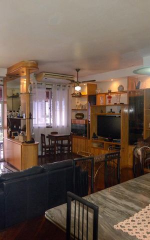 Apartamento à venda com 190m², 4 quartos e 2 vagas Apartamento à venda com 190m², 4 quartos e 2 vagasSala