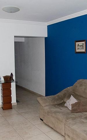 Casa à venda com 158m², 3 quartos e 3 vagasSala