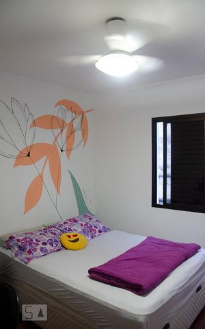 Casa à venda com 158m², 3 quartos e 3 vagasQuarto 2