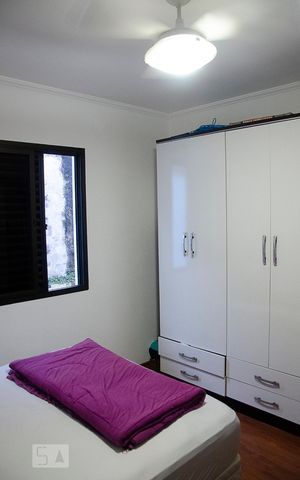 Casa à venda com 158m², 3 quartos e 3 vagasQuarto 2