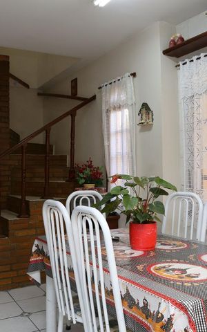 Casa à venda com 207m², 3 quartos e 2 vagasCozinha