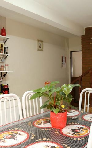 Casa à venda com 207m², 3 quartos e 2 vagasCozinha