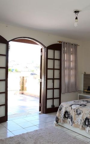 Casa à venda com 207m², 3 quartos e 2 vagasQuarto 3