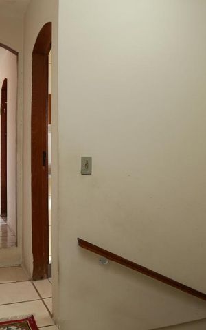 Casa à venda com 207m², 3 quartos e 2 vagasCorredor