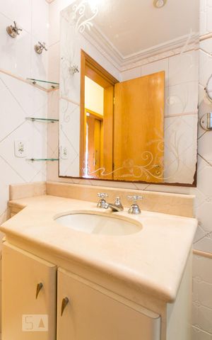 Apartamento à venda com 105m², 3 quartos e 2 vagasBanheiro Social