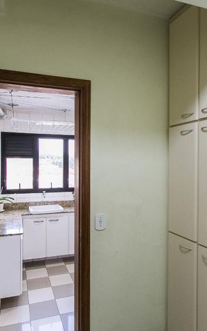 Apartamento à venda com 105m², 3 quartos e 2 vagasQuarto de Serviço