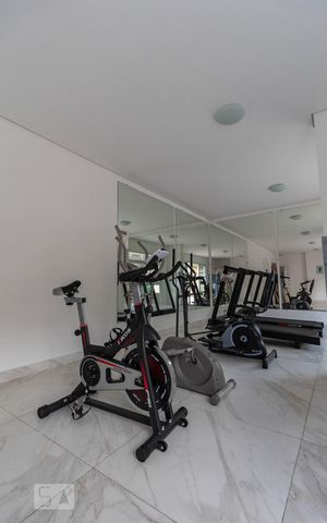 Studio para alugar com 35m², 1 quarto e sem vaga Studio para alugar com 35m², 1 quarto e sem vagaAcademia