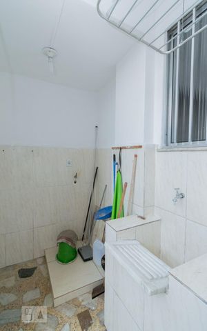 Apartamento à venda com 140m², 3 quartos e sem vagaÁREA DE SERVIÇO