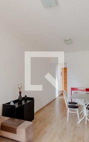 Apartamento para alugar com 72m², 2 quartos e 2 vagas Apartamento para alugar com 72m², 2 quartos e 2 vagasSala