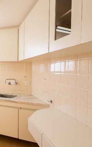 Apartamento à venda com 68m², 2 quartos e 1 vagaCozinha