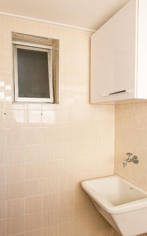 Apartamento à venda com 68m², 2 quartos e 1 vagaÁrea de Serviço