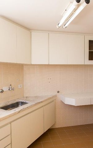 Apartamento à venda com 68m², 2 quartos e 1 vagaCozinha