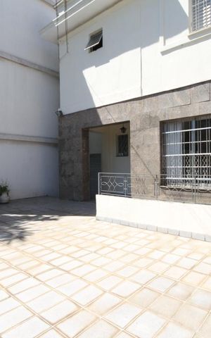 Casa à venda com 361m², 4 quartos e 3 vagasÁrea Externa
