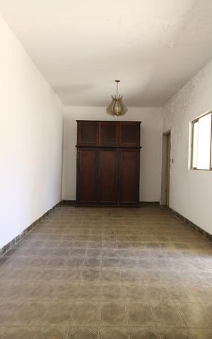 Casa à venda com 361m², 4 quartos e 3 vagasSalão