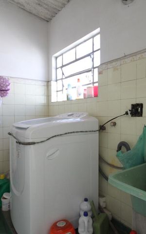 Casa à venda com 361m², 4 quartos e 3 vagasÁrea de serviço