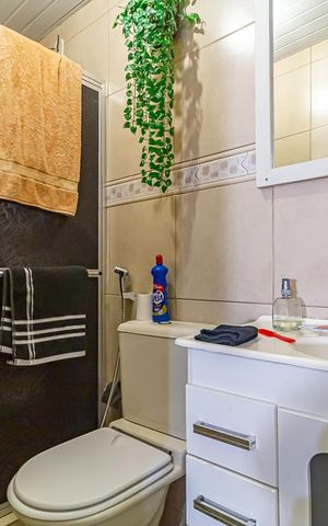 Apartamento à venda com 59m², 2 quartos e 1 vaga Apartamento à venda com 59m², 2 quartos e 1 vagaBanheiro