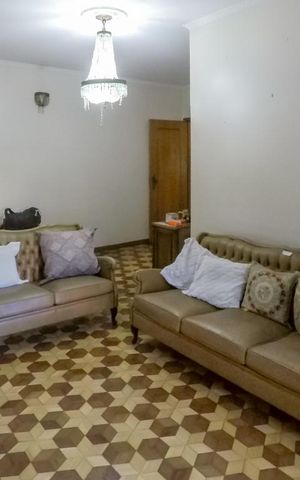 Casa para alugar com 240m², 5 quartos e 4 vagasSala