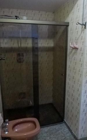 Casa para alugar com 240m², 5 quartos e 4 vagasBanheiro