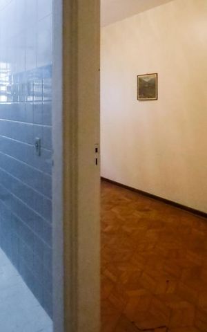 Casa para alugar com 240m², 5 quartos e 4 vagasBanheiro