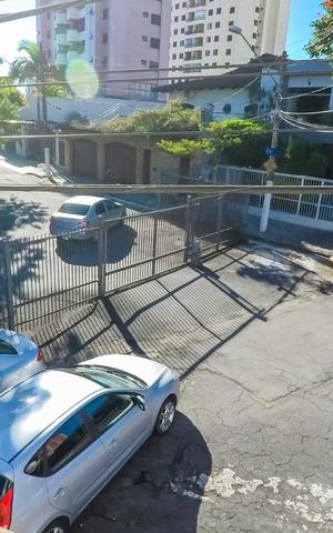 Casa para alugar com 240m², 5 quartos e 4 vagasQuarto extra