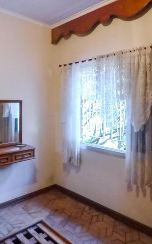 Casa para alugar com 240m², 5 quartos e 4 vagasQuarto 1