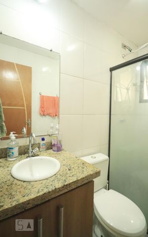 Apartamento à venda com 66m², 2 quartos e 1 vagaBanheiro Social