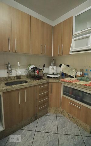 Apartamento à venda com 66m², 2 quartos e 1 vagaCozinha