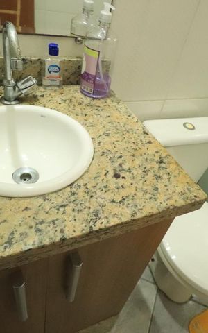 Apartamento à venda com 66m², 2 quartos e 1 vagaBanheiro Social