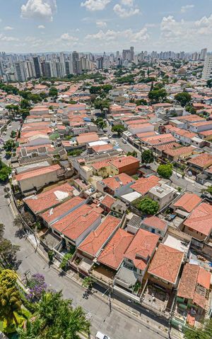 Apartamento à venda com 590m², 3 quartos e 5 vagas Apartamento à venda com 590m², 3 quartos e 5 vagasVista do Mirante