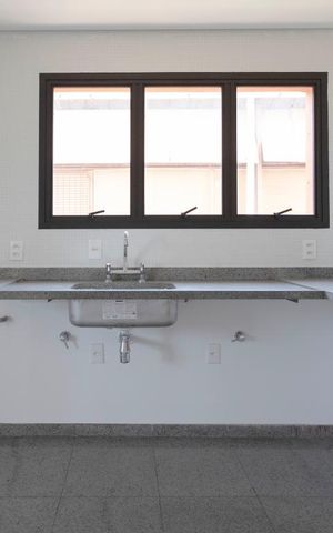 Apartamento à venda com 215m², 3 quartos e 4 vagasCozinha