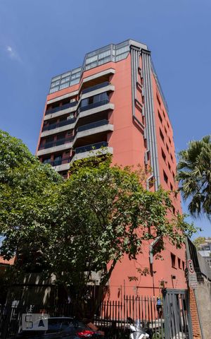 Apartamento à venda com 215m², 3 quartos e 4 vagasFachada