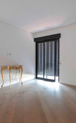 Apartamento à venda com 215m², 3 quartos e 4 vagasSuíte 3