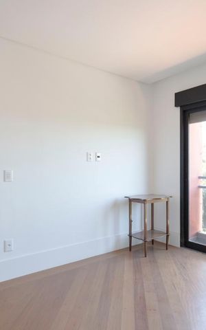 Apartamento à venda com 215m², 3 quartos e 4 vagasSuíte 2