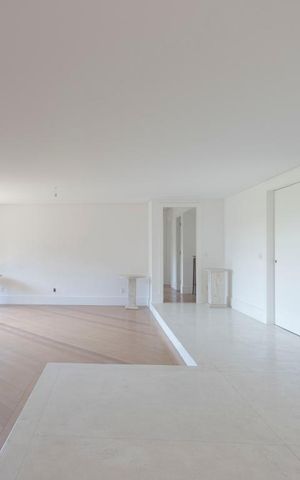 Apartamento à venda com 215m², 3 quartos e 4 vagasSala