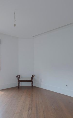 Apartamento à venda com 215m², 3 quartos e 4 vagasSuíte 1