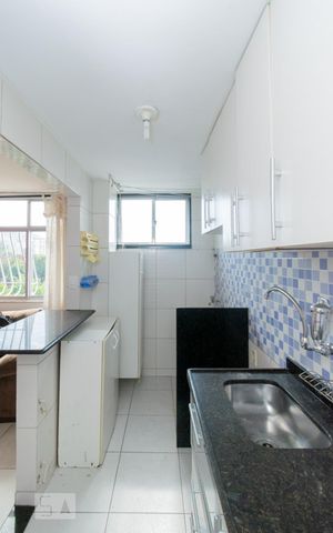 Apartamento à venda com 60m², 2 quartos e 1 vagaCOZINHA